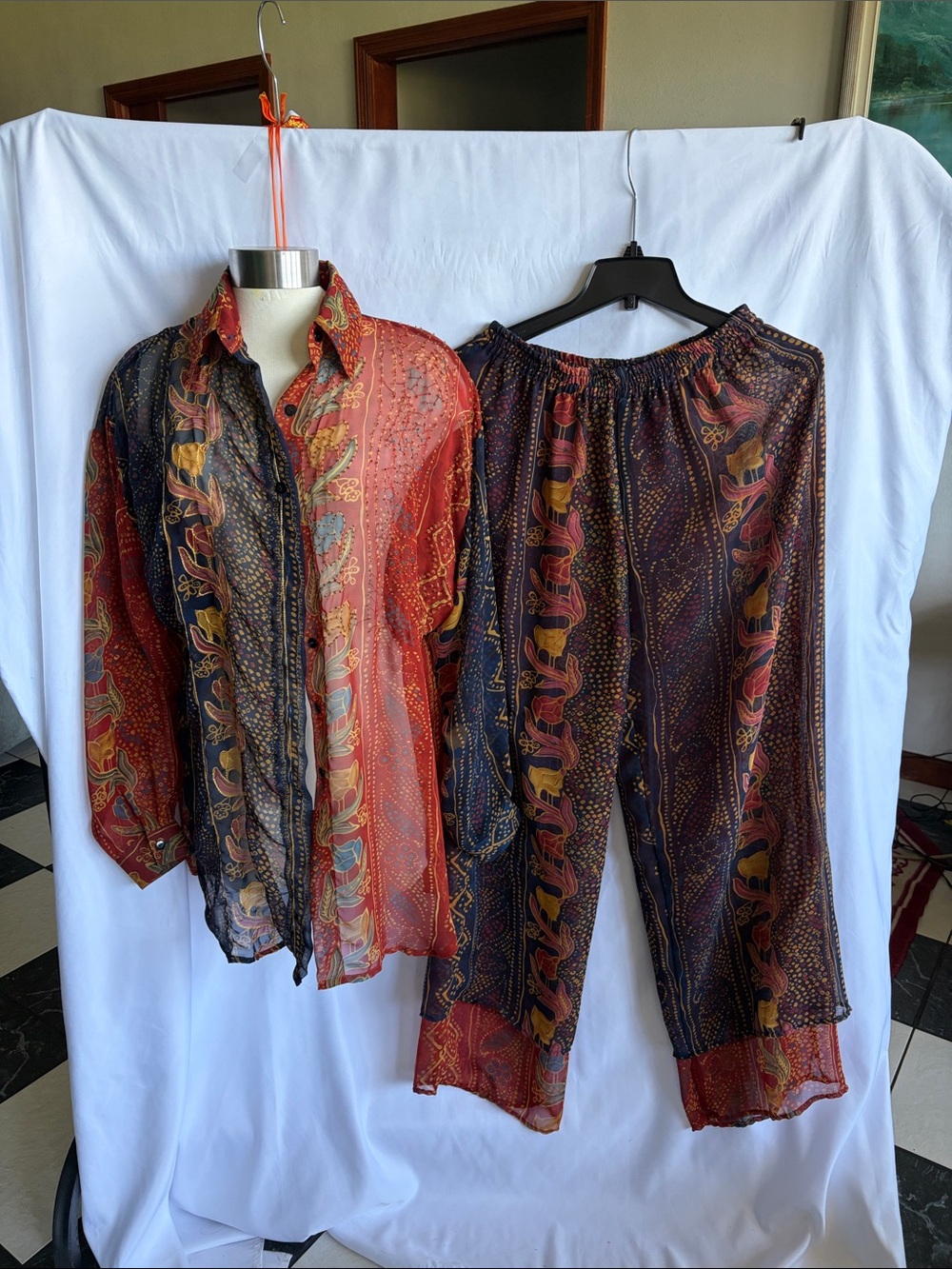 Faith VTG 2 piece Floral Beaded Sheer Pant Set, sz M, 24” PTP, 29” inseam